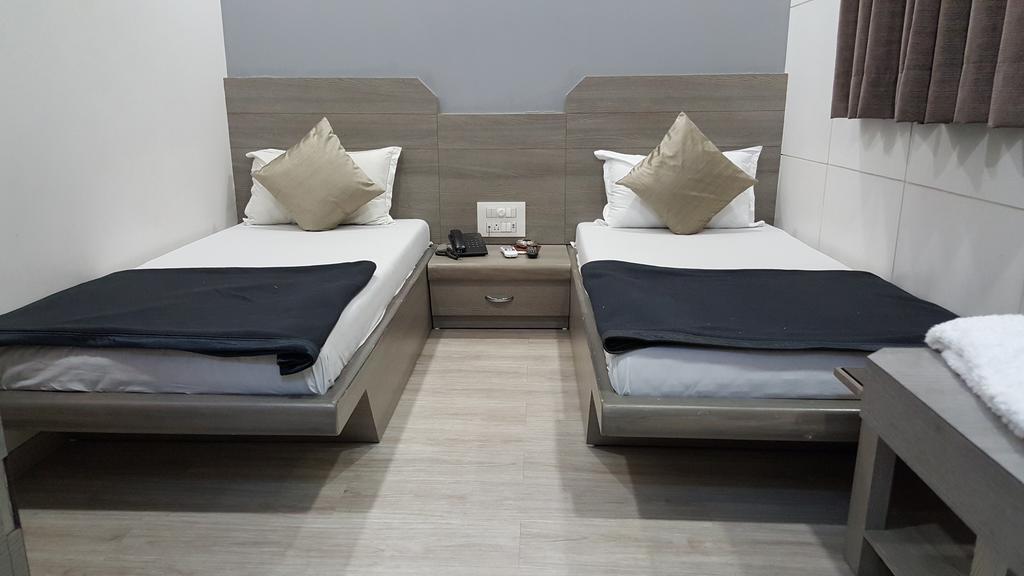 מומביי Hotel Oasis חדר תמונה