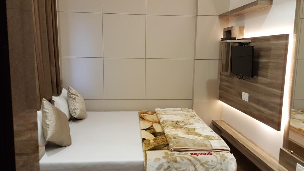 מומביי Hotel Oasis חדר תמונה